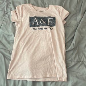 baby pink abercrombie top